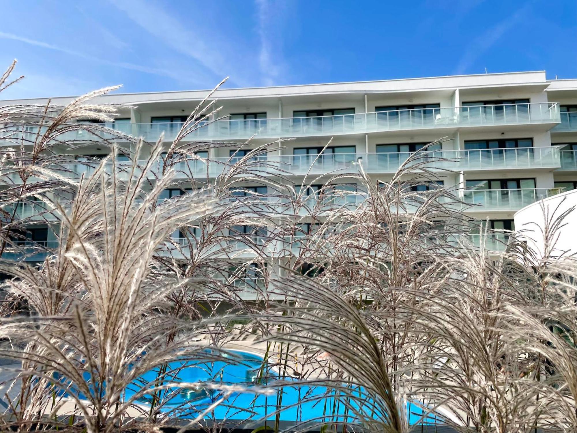 Polanki Aqua Apartamenty Premium - W Cenie Nielimitowany Dostep Do Strefy Aqua Kołobrzeg Exterior foto